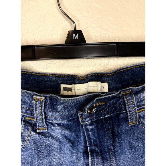 Levi's Denim Mini Skirt Acid Wash Blue Jean Skirt Women's Size 9 - Picture 3 of 4